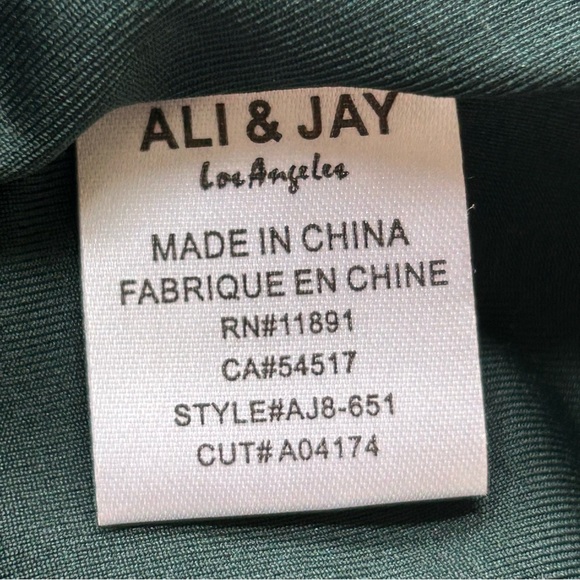 ALI & JAY “Imma Do Me” Green Fit & Flare Mini Dress Women’s Size Medium - Picture 7 of 8